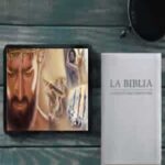 TEXTO DIARIO, Viernes 3 de abril 2026. Dios amó tanto al mundo que entregó a su Hijo unigénito para que nadie que demuestre tener fe en él sea destruido, sino que tenga vida eterna (Juan 3:16).